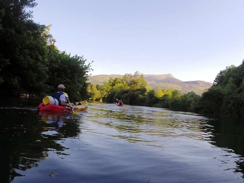 Kayak vue sur la Rhune